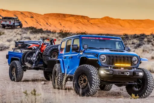 Jeep JL/JT Next-Gen High-Lines - Fender Chop Brace with Daytime