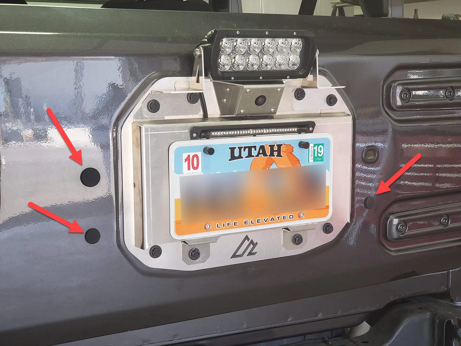 Jeep JL Tailgate Plugs - Image 2