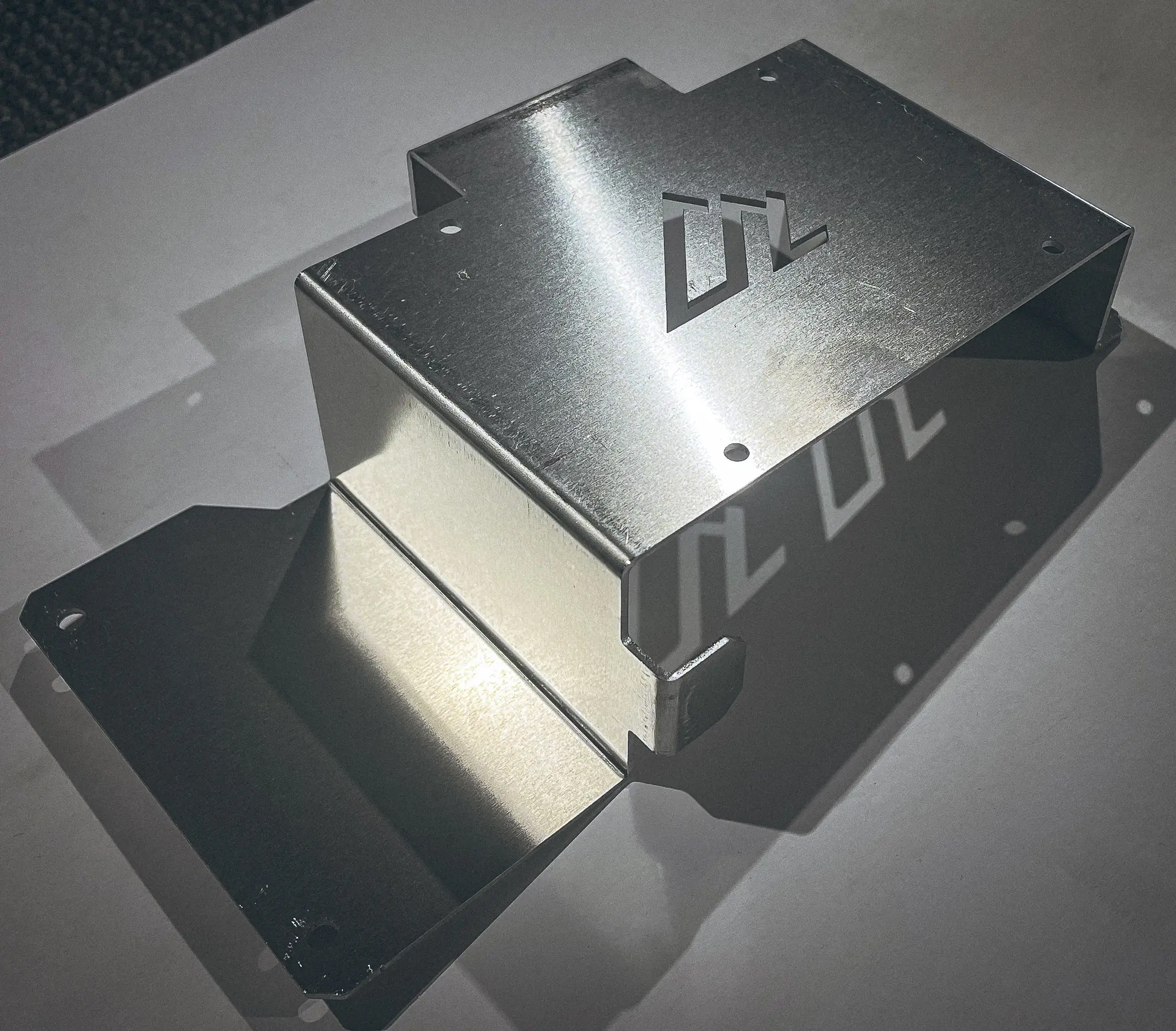 Jeep JKU Cargo Compressor Bracket Battery Mount - Image 2