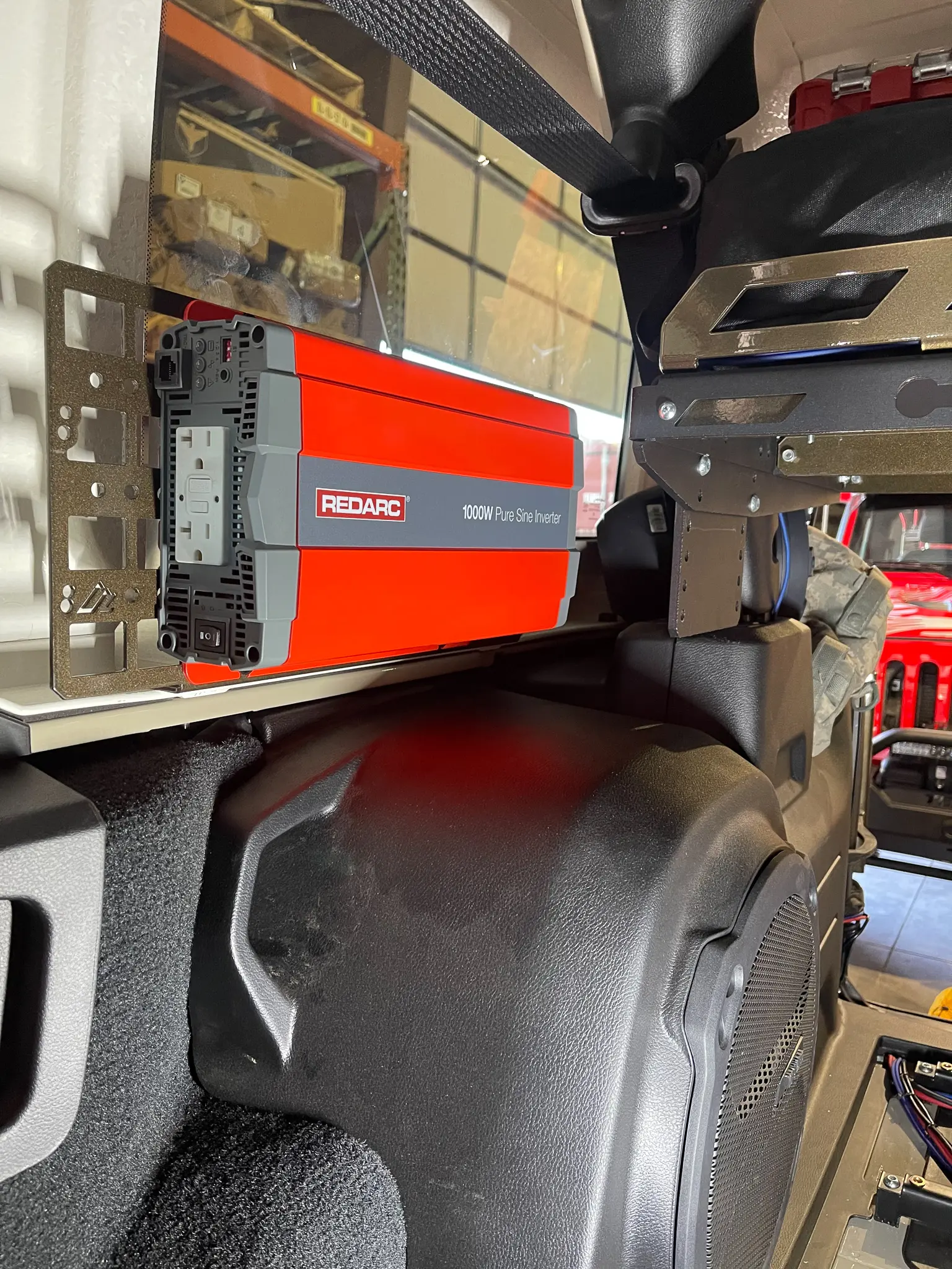 Jeep Wrangler JLU Side MOLLE panels - Image 19