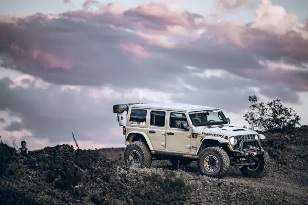 AAL Shop Build – Jeep JL Wrangler 392