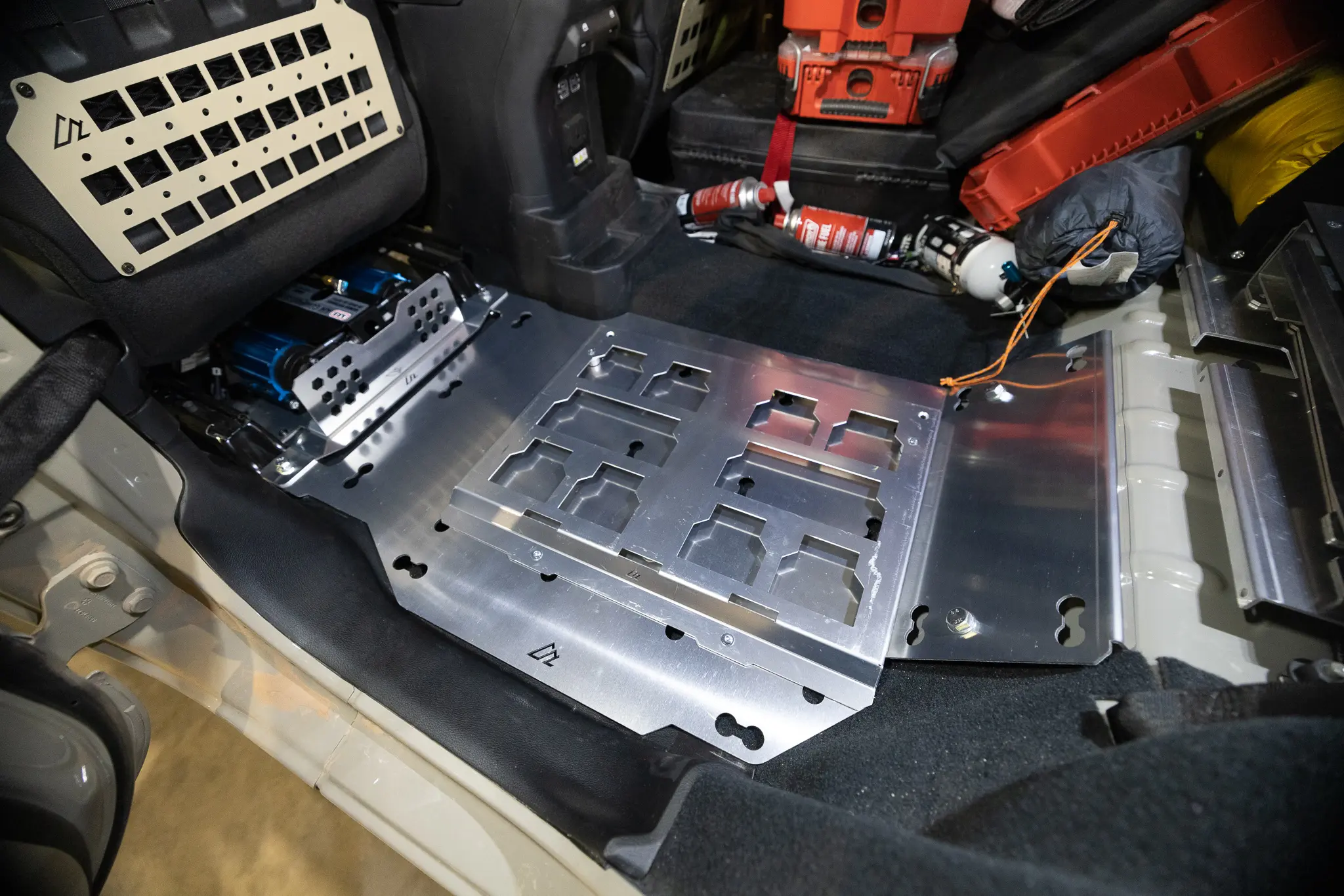 Jeep JL Rear Seat Delete-Low Profile - Image 2