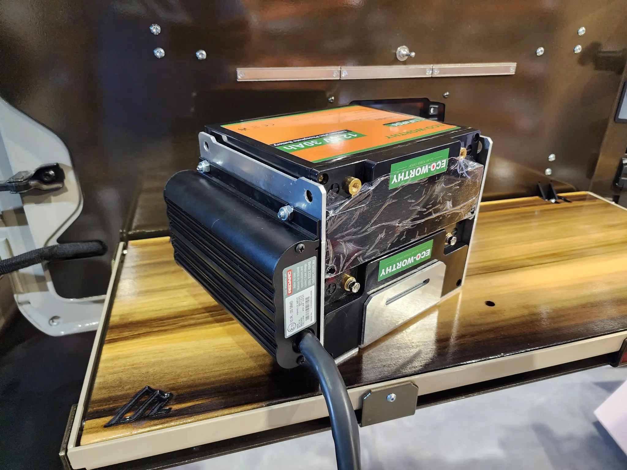 392 Dual Type B Battery Bracket - Image 9