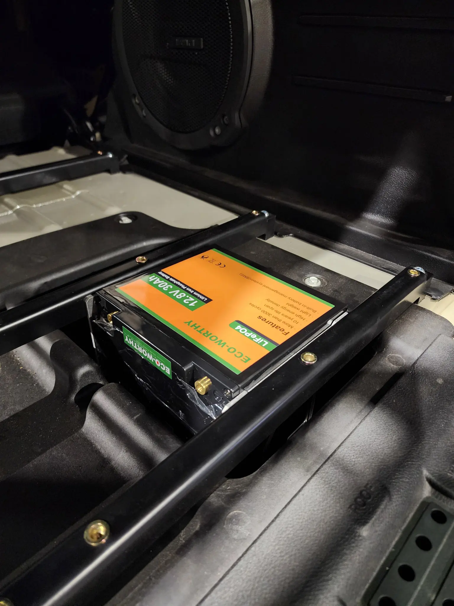 392 Dual Type B Battery Bracket - Image 5