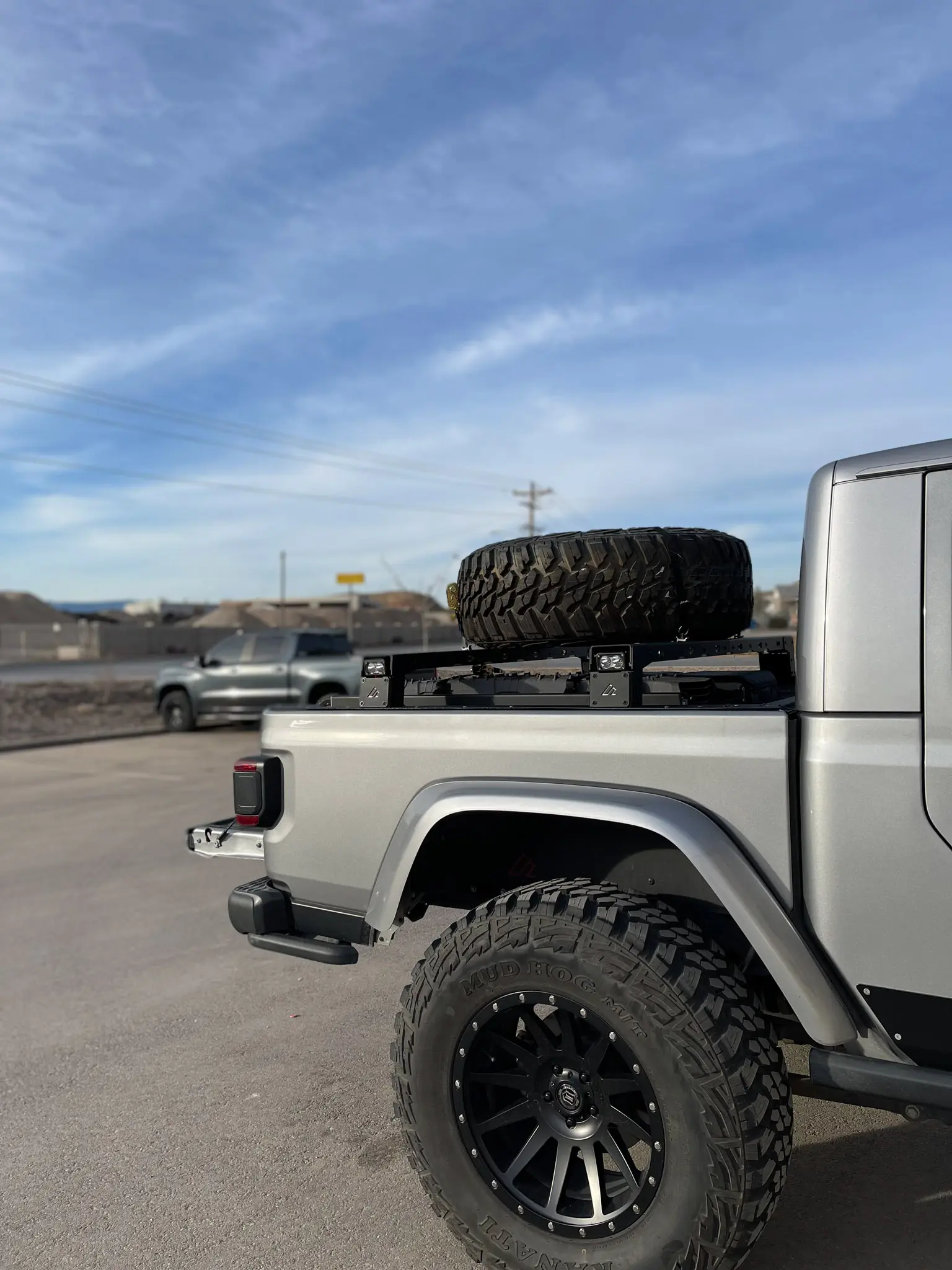 Jeep JT Aluminum Bed Rack 6" (Quarter Height) - Image 11