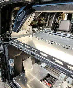 Alternative view of Ford Bronco 2-Door Cargo Shelf