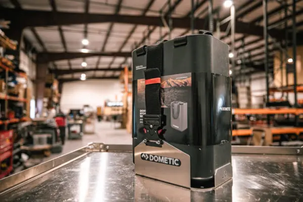 Dometic Go Water Jug Mount