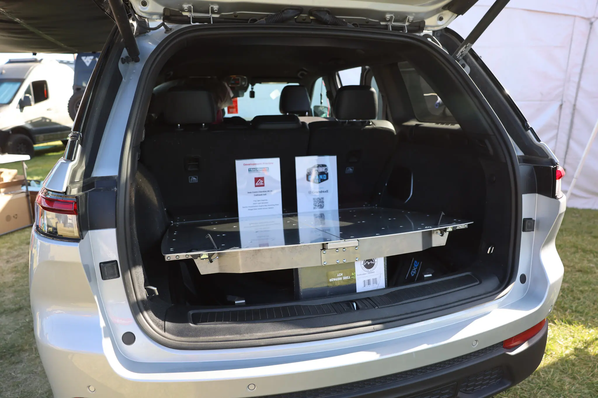 Jeep Grand Cherokee WL MASS Storage Platform - Image 5