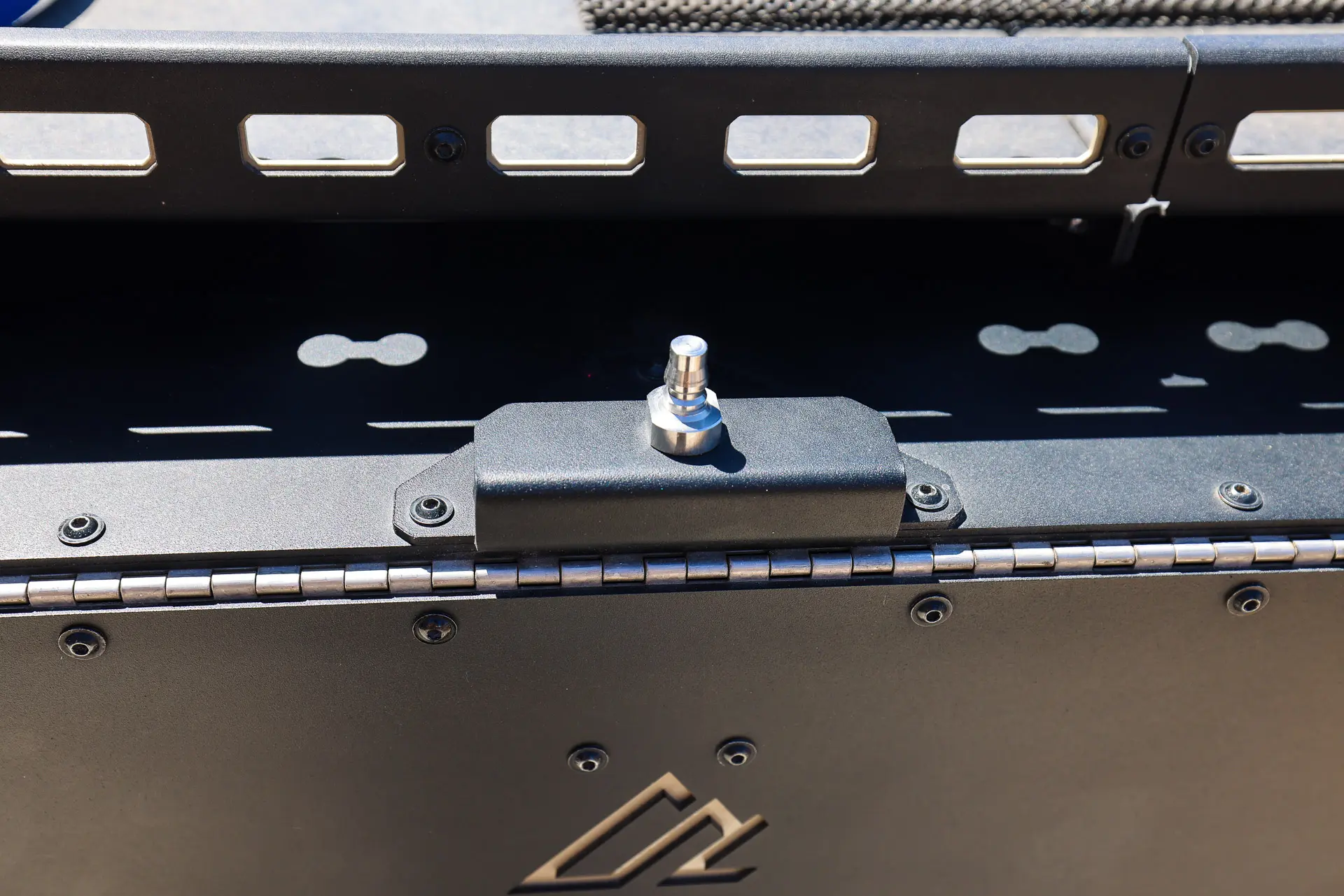 Flat Panel Flag/Whip Mount