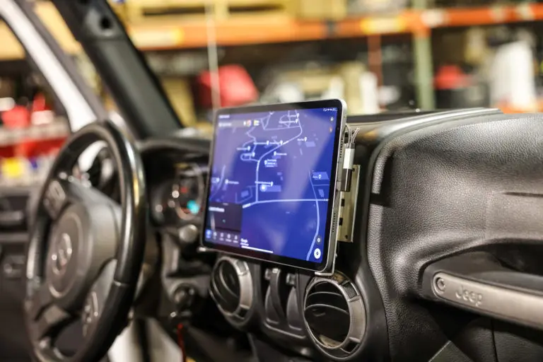 Jeep JK Dash Tablet Mount