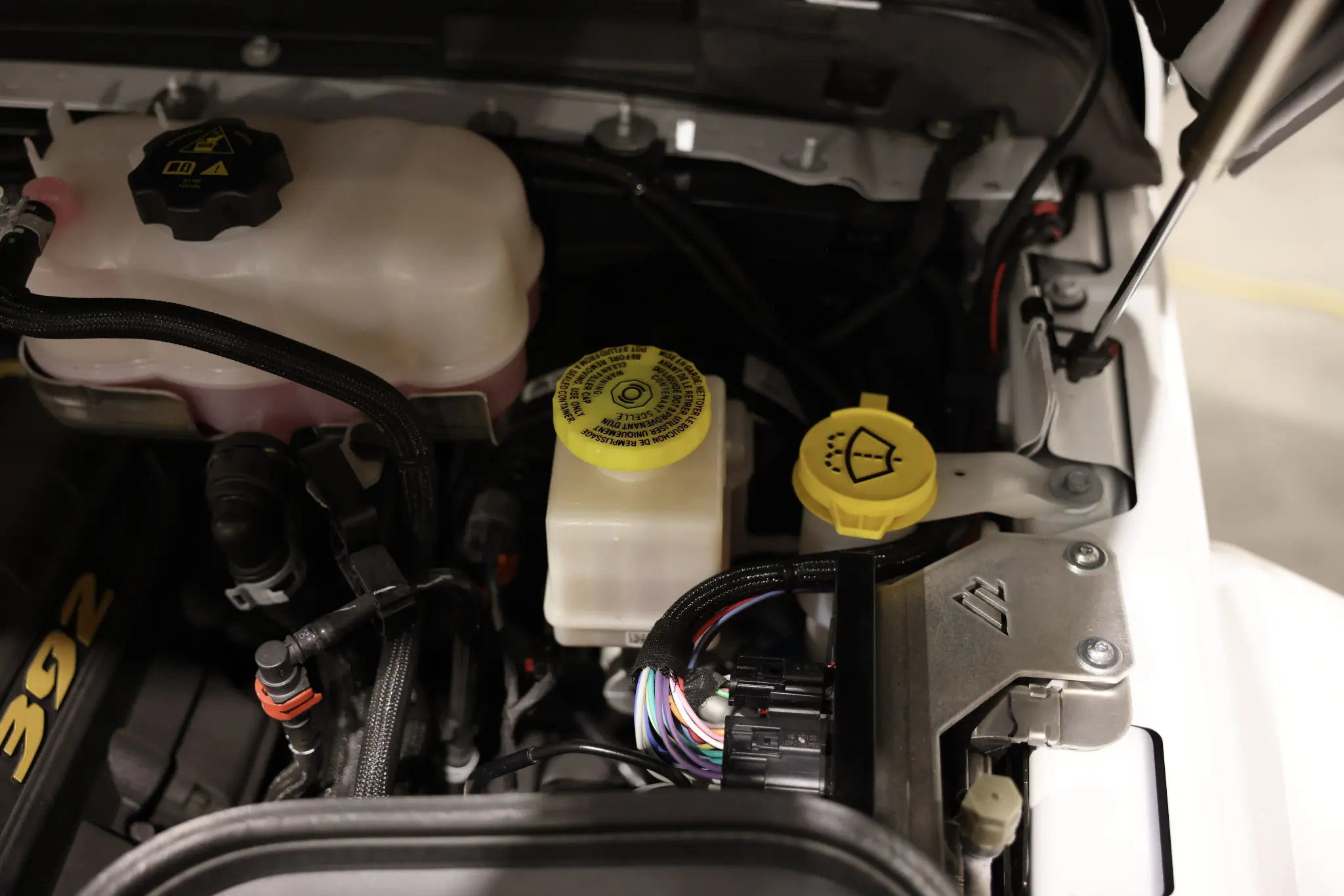 Switch-Pros SIP9100 Power Module Bracket for Jeep JL - Image 3