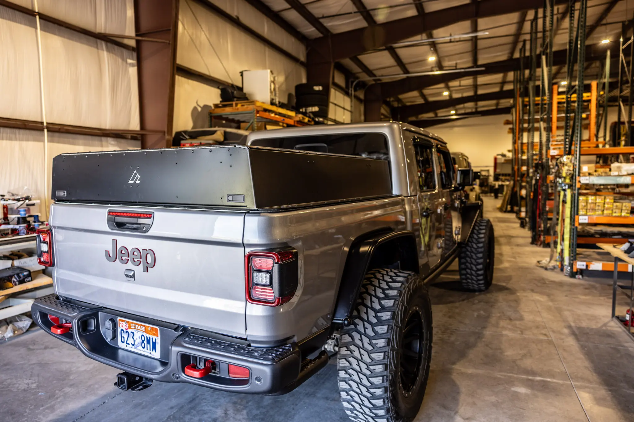 Chris's silver Jeep Gladiator customer build