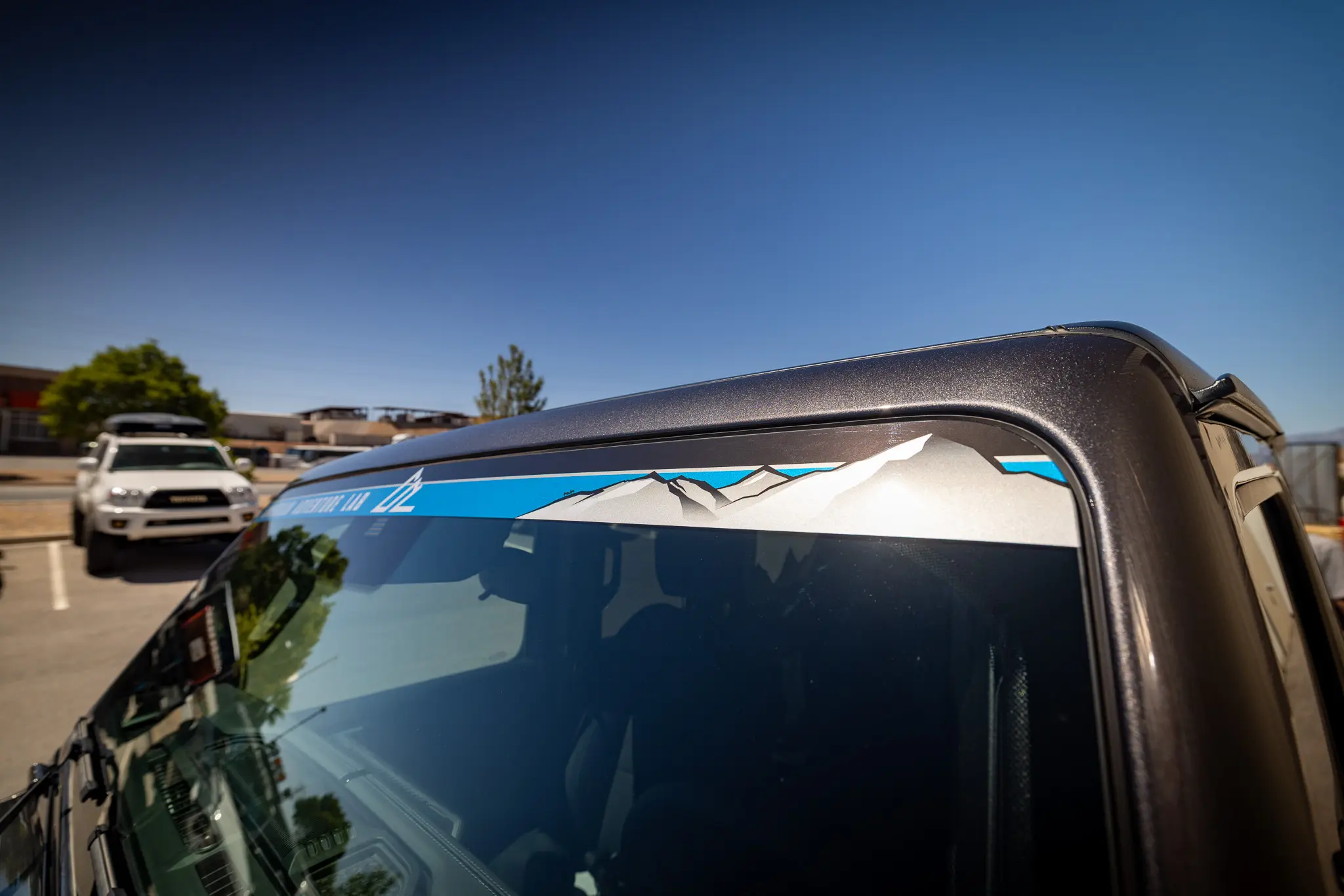 AAL Windshield Decal - 54" - Metallic Base - Image 3