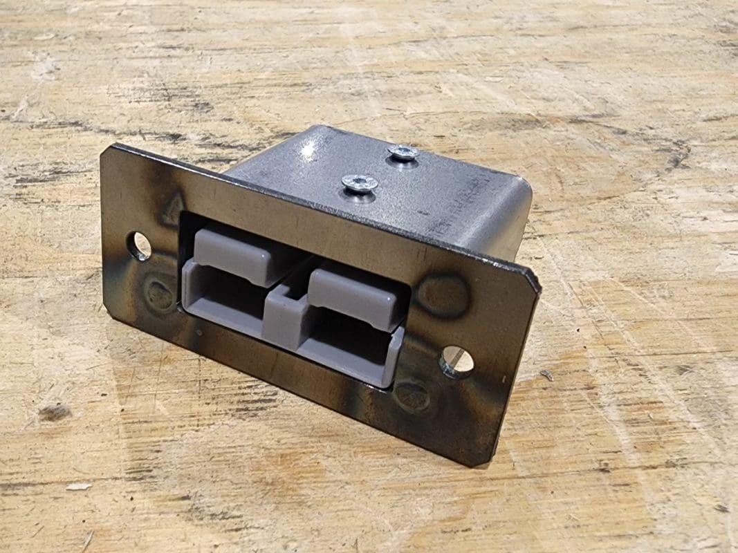 Anderson Plug Flush Mount American Adventure Lab