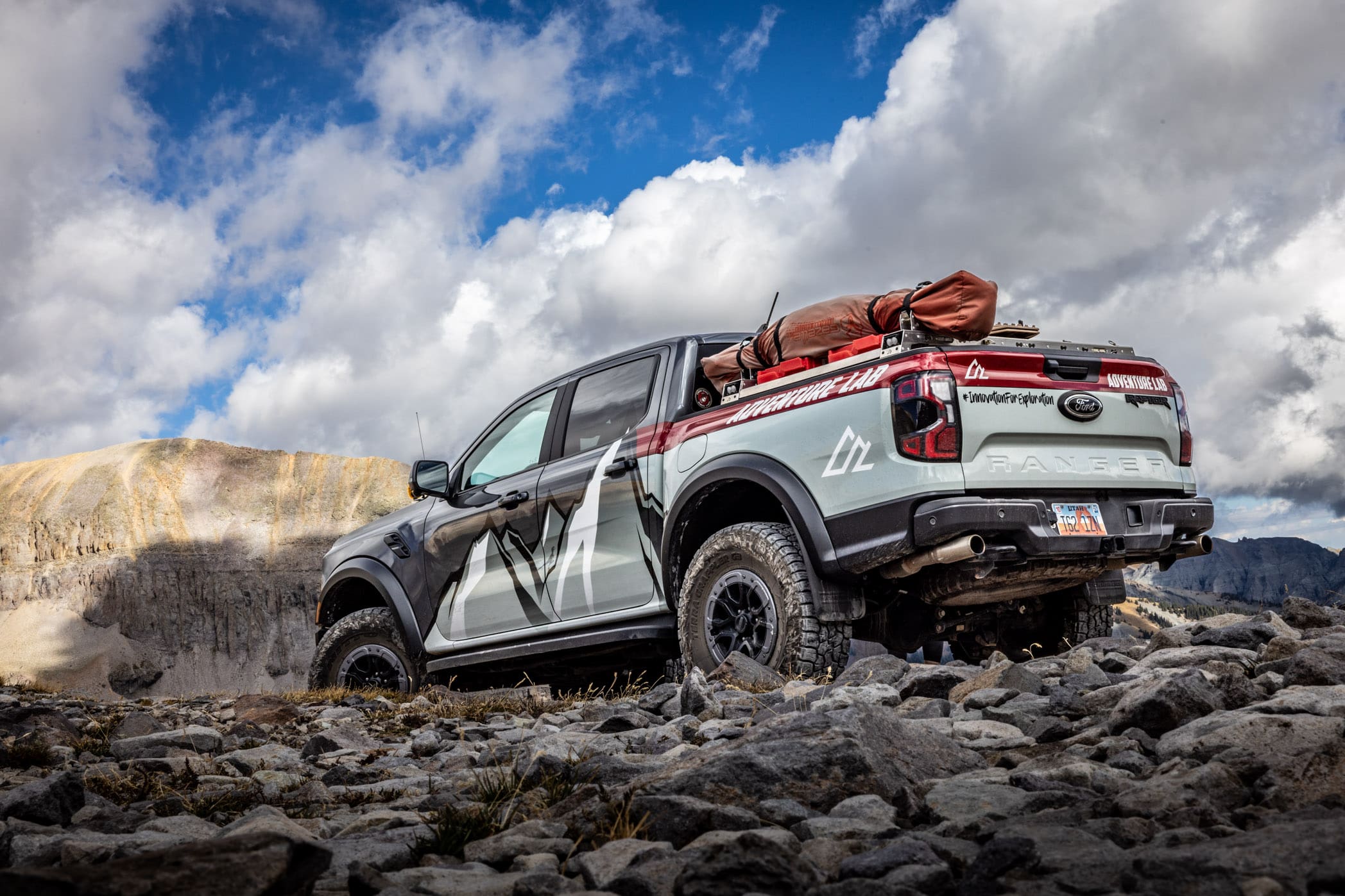 Ford-Ranger-Raptor-takes-on-