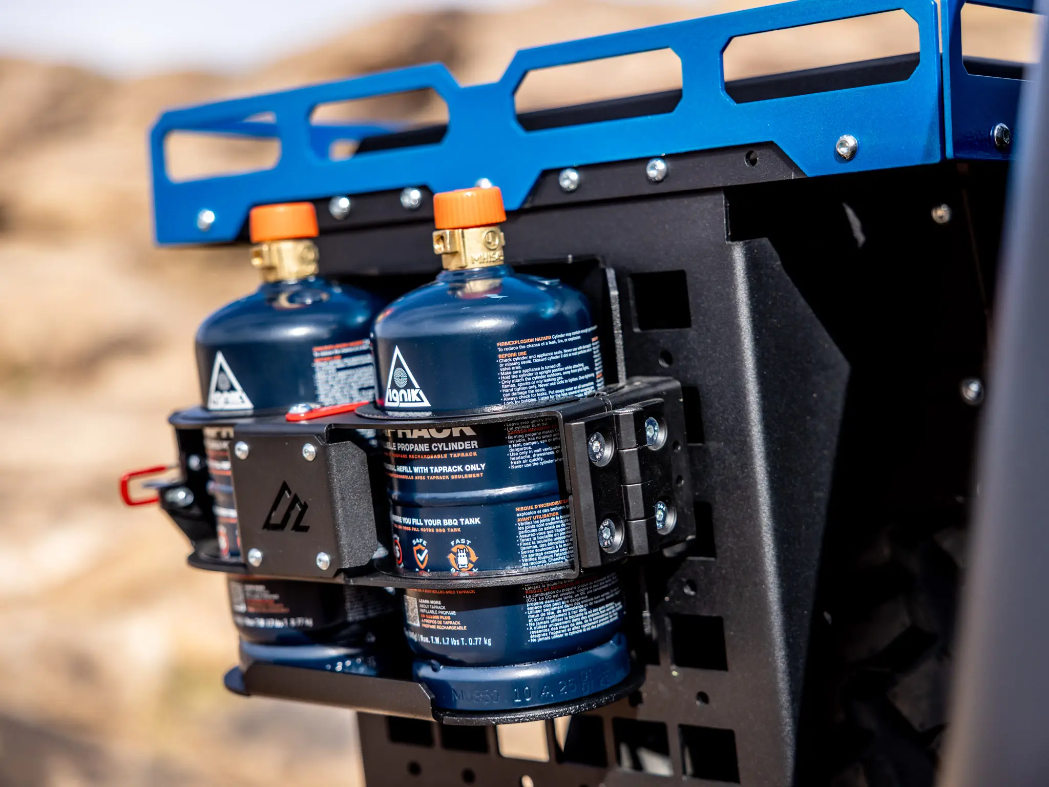 Ignik 1LB Refillable Propane Tank - Hinge Side